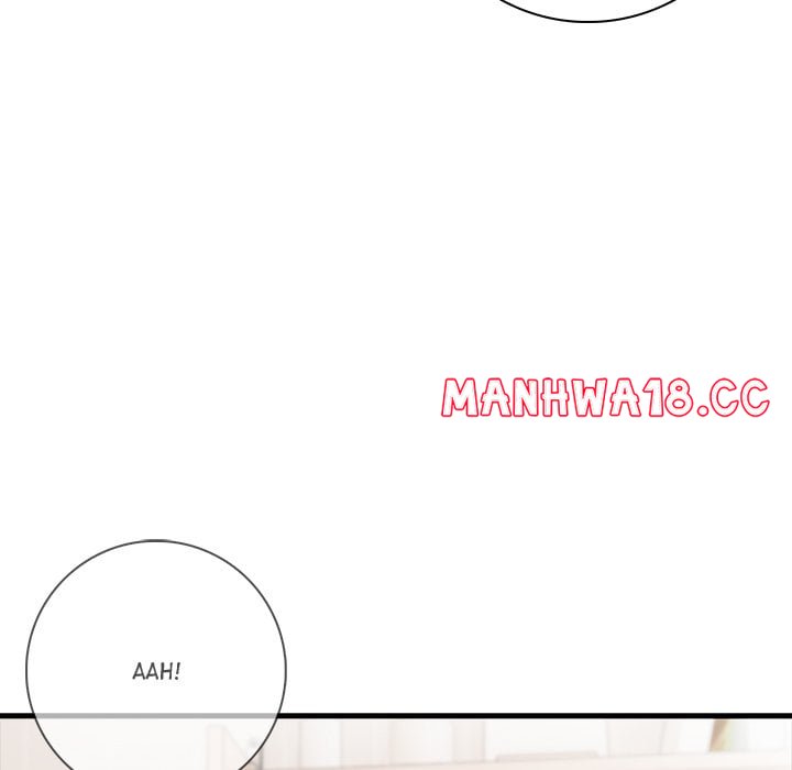 Seductive Curves Behind Closed Doors - Chapter 17 Page 31