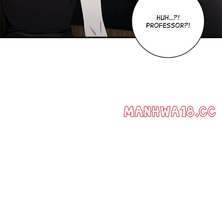 Seductive Curves Behind Closed Doors - Chapter 18 Page 104